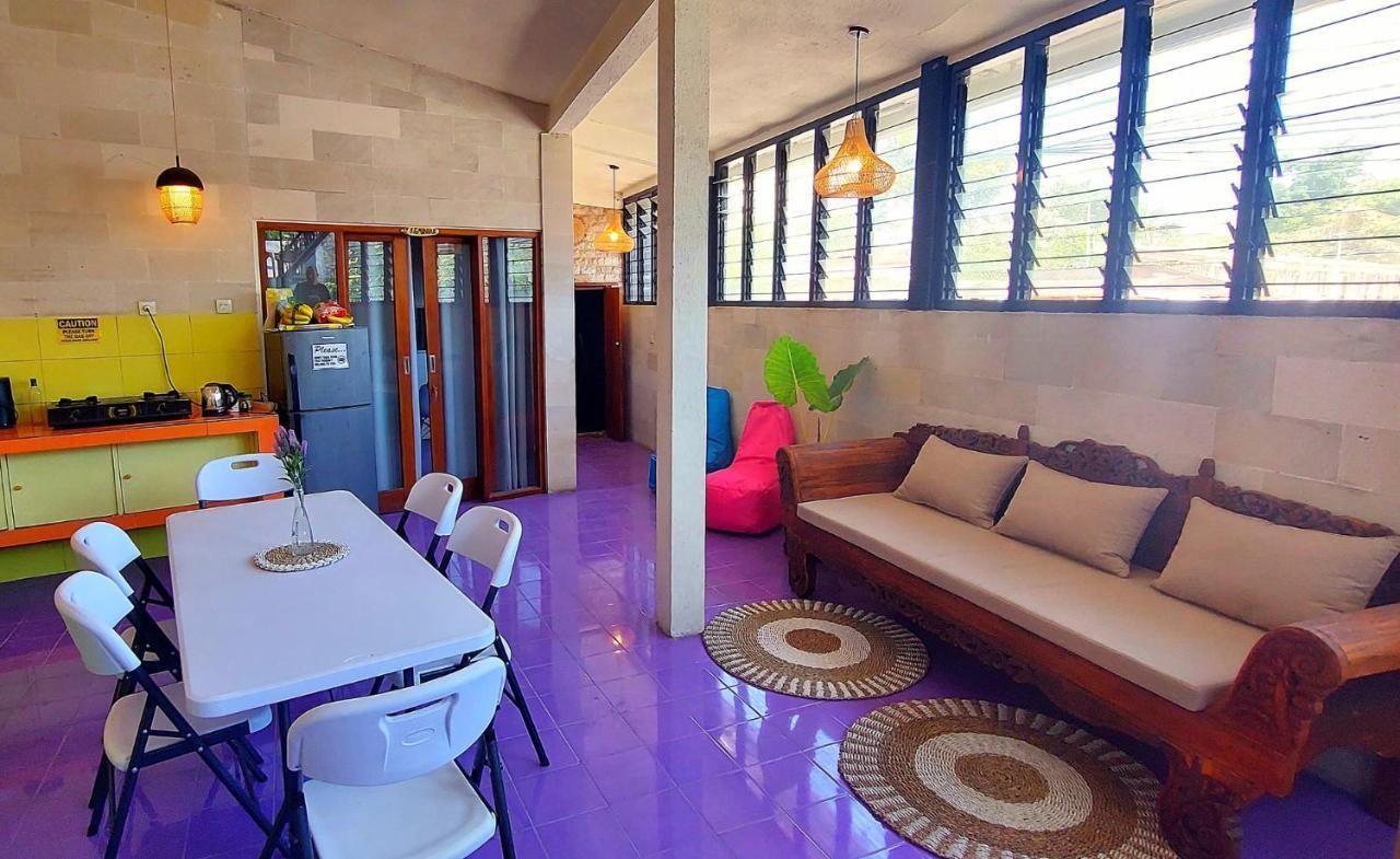 Hustay Guest House - Canggu Bagian luar foto